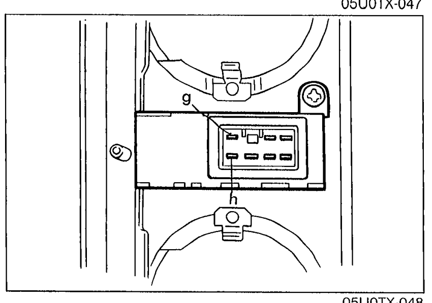 Hazard warning switch with connector terminals labelled g, h.
