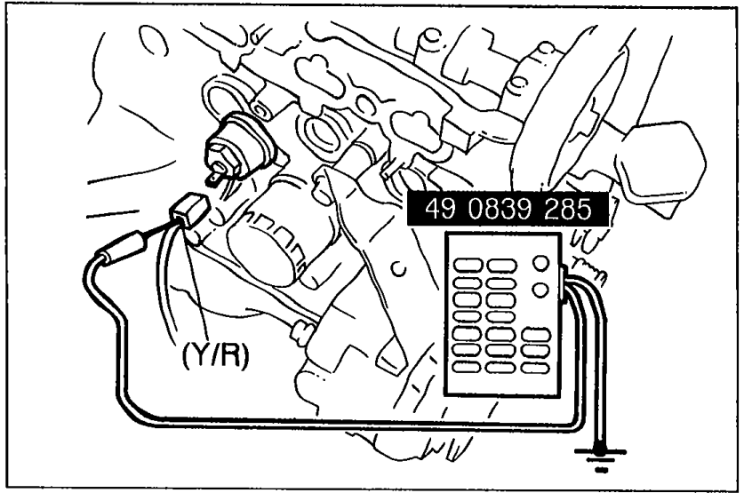 Engine showing oil pressure sensor with SST 49 0839 285 connected via red lead to terminal-wire (Y/R).